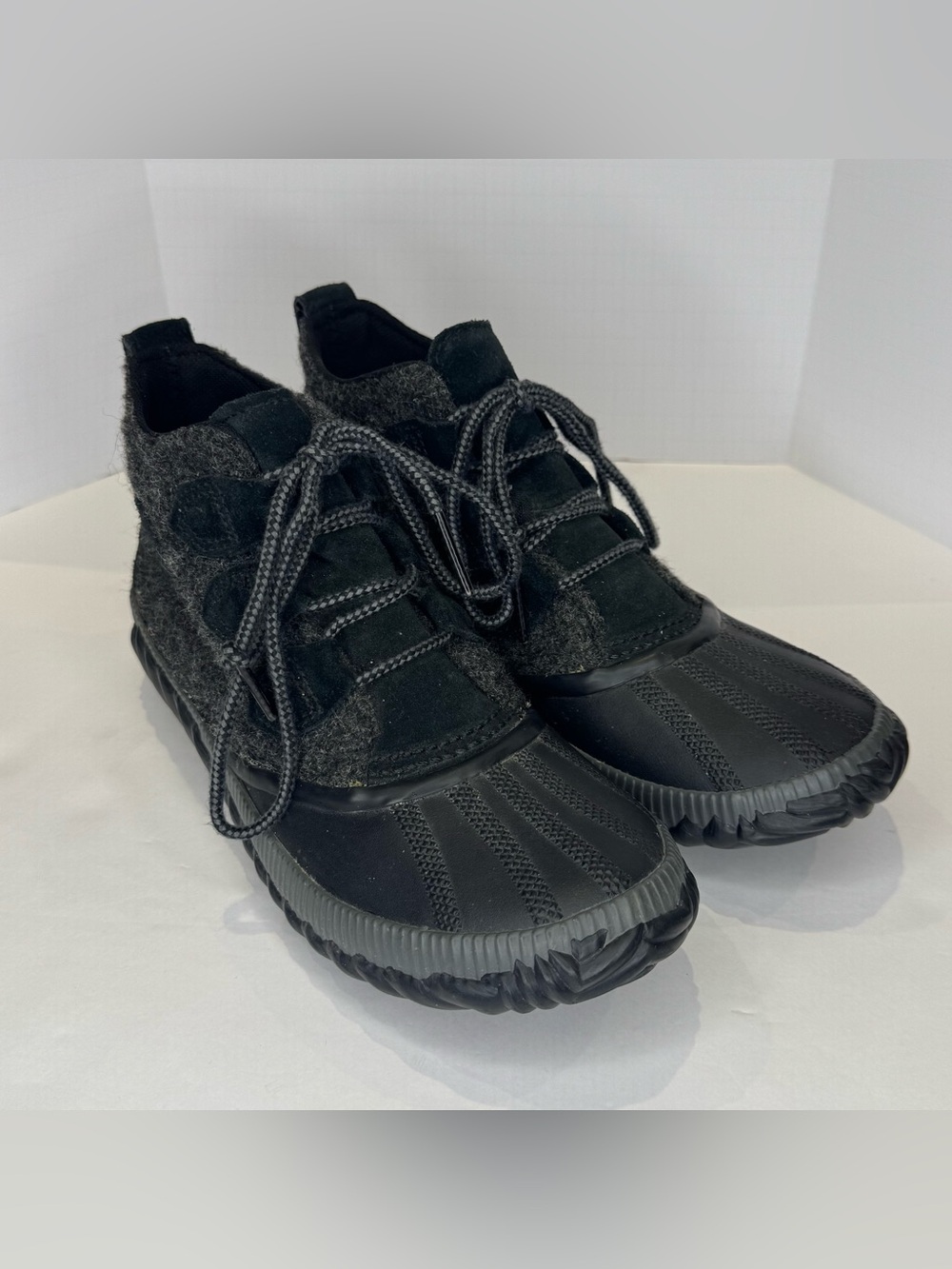 Sorel Out N About Plus Wool Women's 7 Grey Black Winter Snow Boots Waterproof - Picture 2 of 9